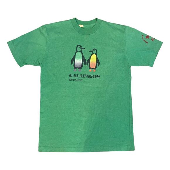 Vintage 90s Summer Single Stitch Galapagos Penguins Graphic Tee Green Yellow Top - Picture 1 of 6